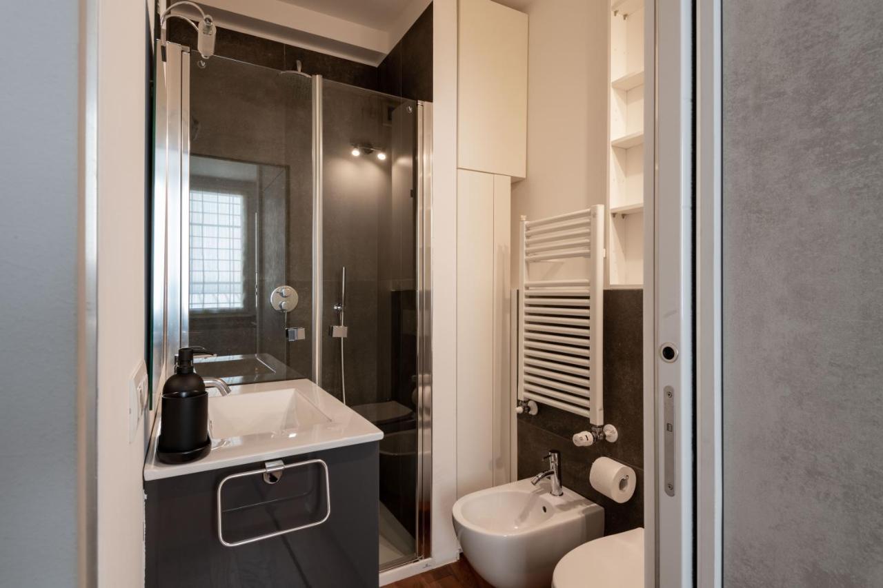 Milano Apartments Voghera Exterior photo