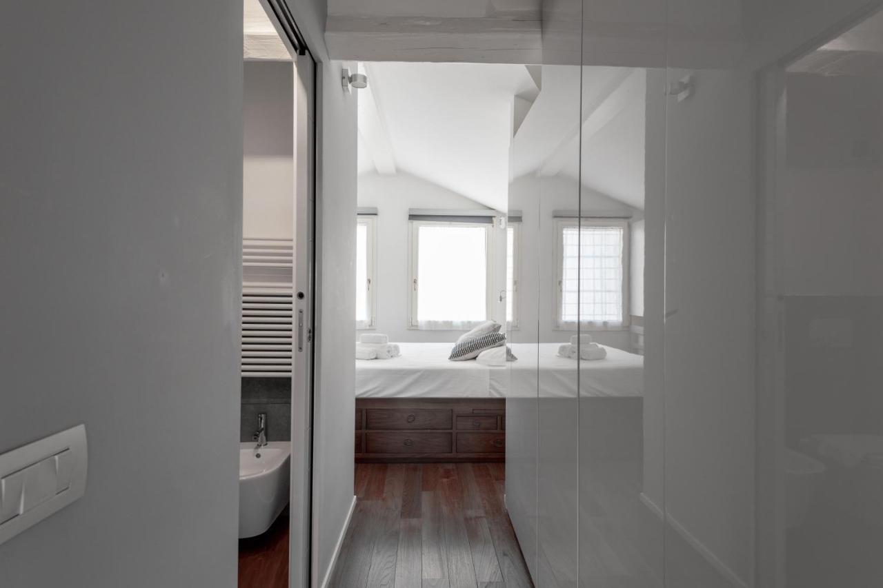 Milano Apartments Voghera Exterior photo